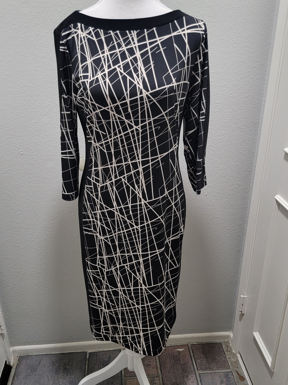 Joseph Ribkoff Black and White Graphic Midi Dress